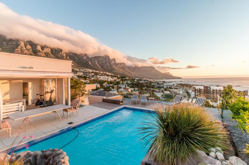 To Let 4 Bedroom Property for Rent in Camps Bay Western Cape